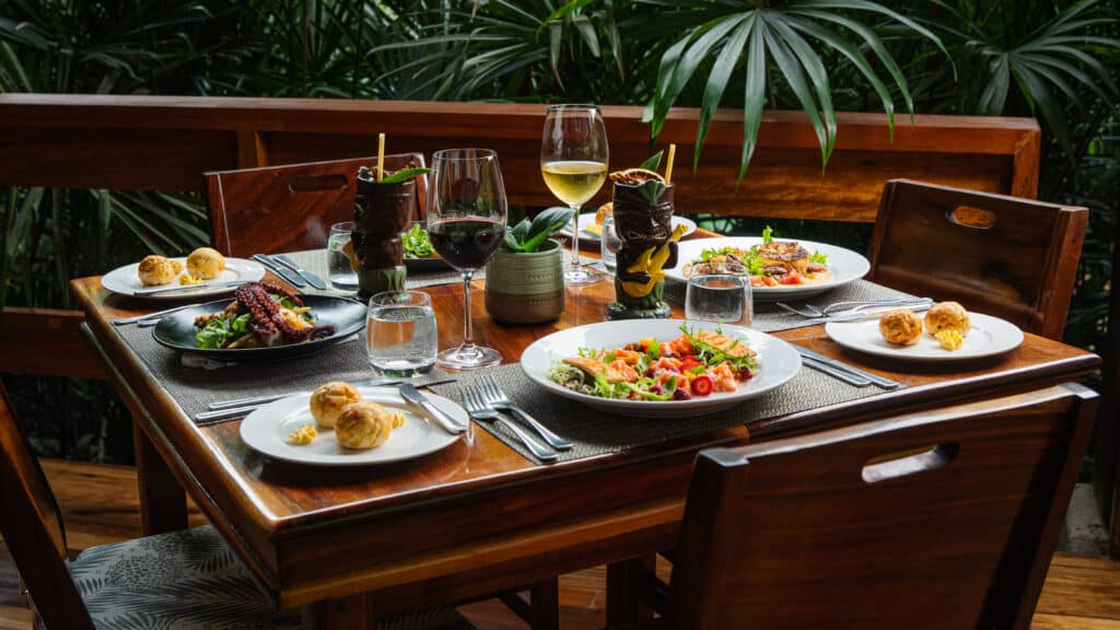 Platillos del restaurante Colibri